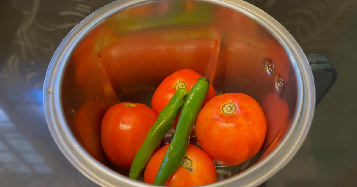 Tomato-and-chilli-cury-recipe (2)