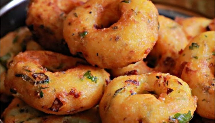 Tasty-Rice-Flour-Vada-Recipe-Malayalam