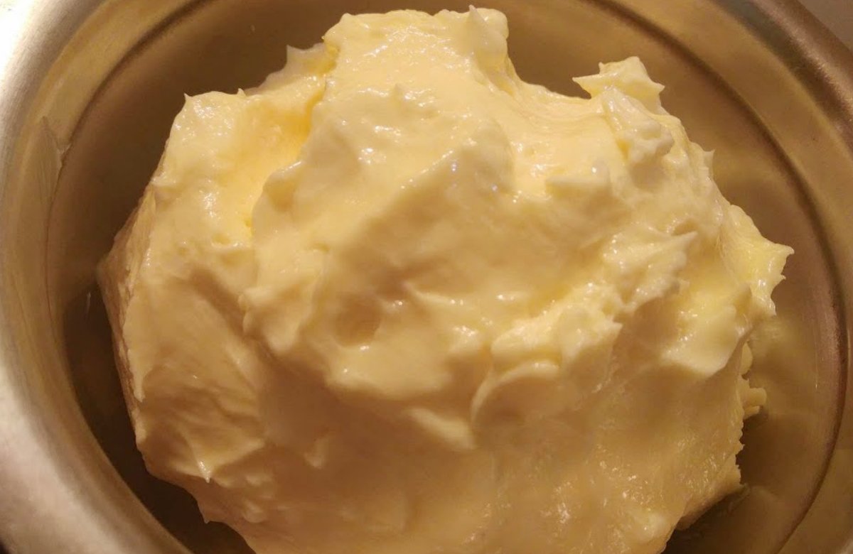 Homemade Butter and Ghee from Milk Cream
