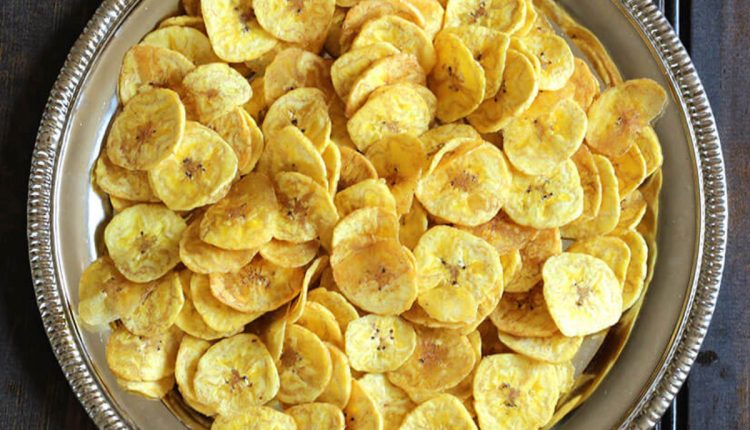 Kerala Style Tasty Crispy Banana Chips Recipe