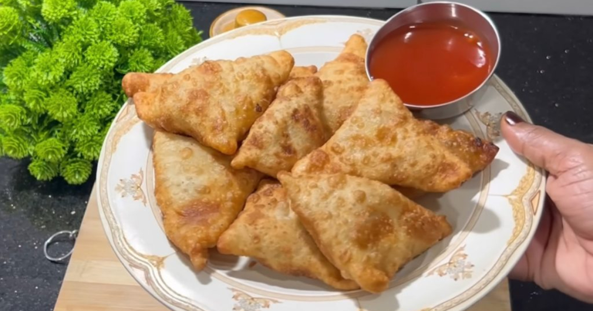 Crispy Homemade Samosa