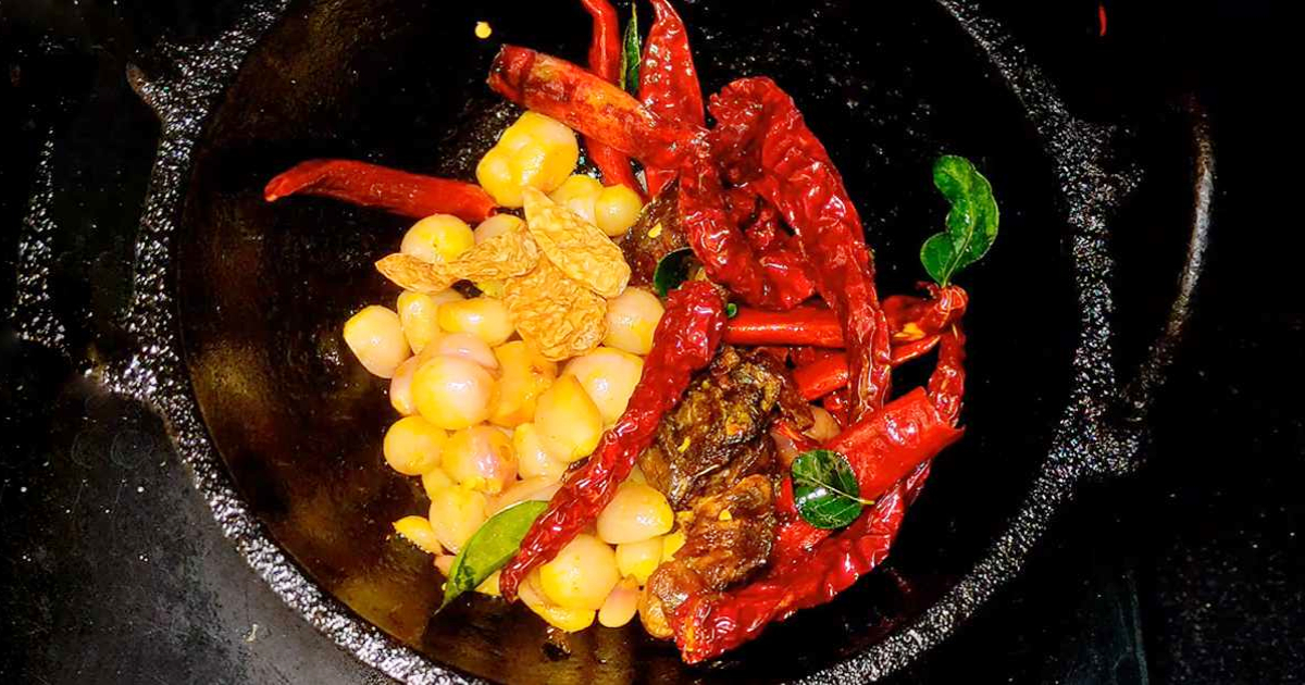 Kerala Style Naadan Mulaku Chammanthi