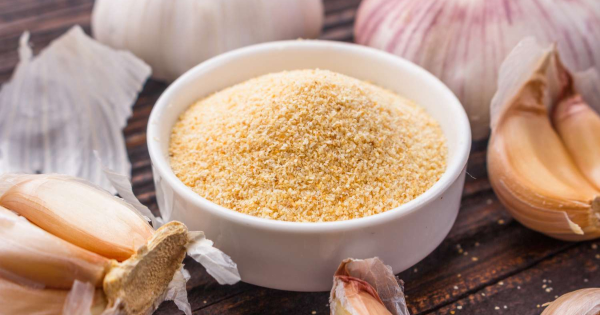 Homemade Garlic Powder