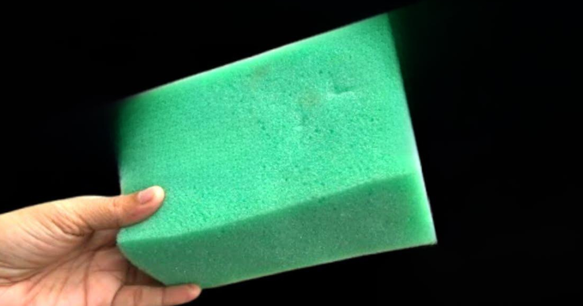House Cleaning Tip Using Sponge